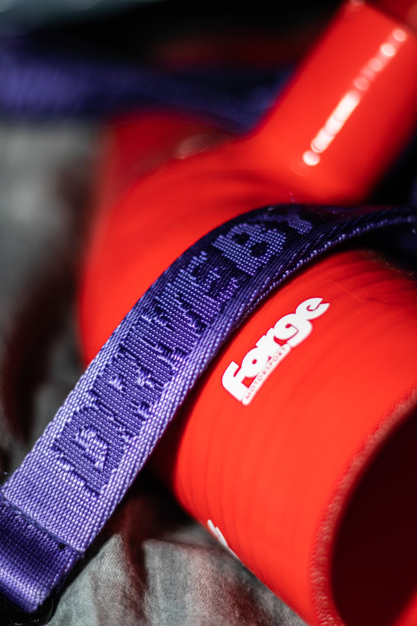 ULTRAVIOLET LANYARD